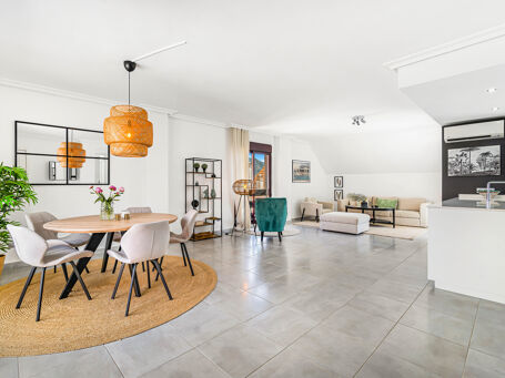 Stunning four-bedroom duplex penthouse in La Maestranza, Nueva Andalucia, Marbella