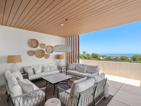 A truly incredible Semi- Detached Villa with Unobstructed Sea Views in Le Blanc Residential- The Marbella Golden Mile