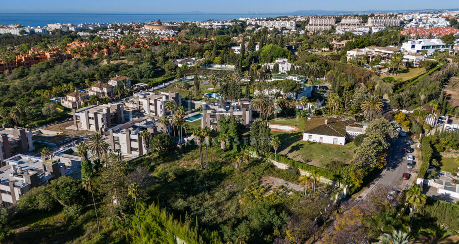 Wyjątkowa działka w Atalaya de RIo Verde, w odległości spaceru od Puerto Banus Marbella