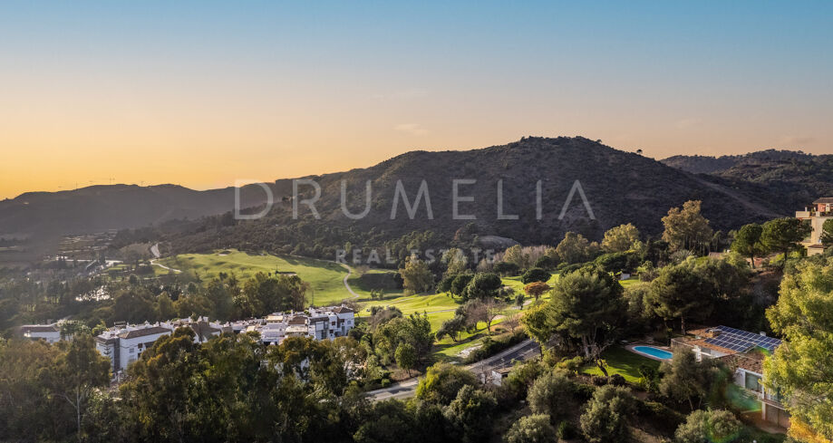 Prachtig perceel in Puerto de Los Almendros, Benahavís