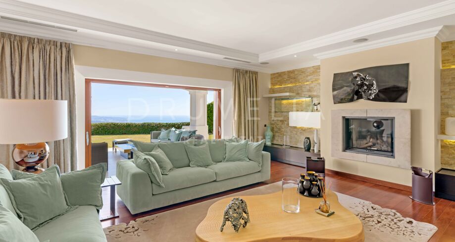 Luxe Villa in La Zagaleta met Panoramisch Uitzicht en Uitzonderlijke Privacy