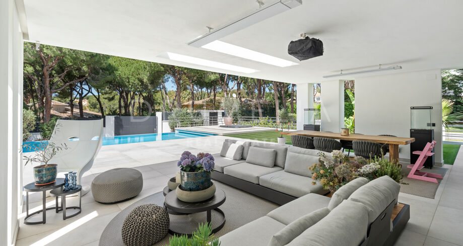 Casa Osiris - Prachtige moderne stijl Villa Hacienda Las Chapas in Marbella Oost