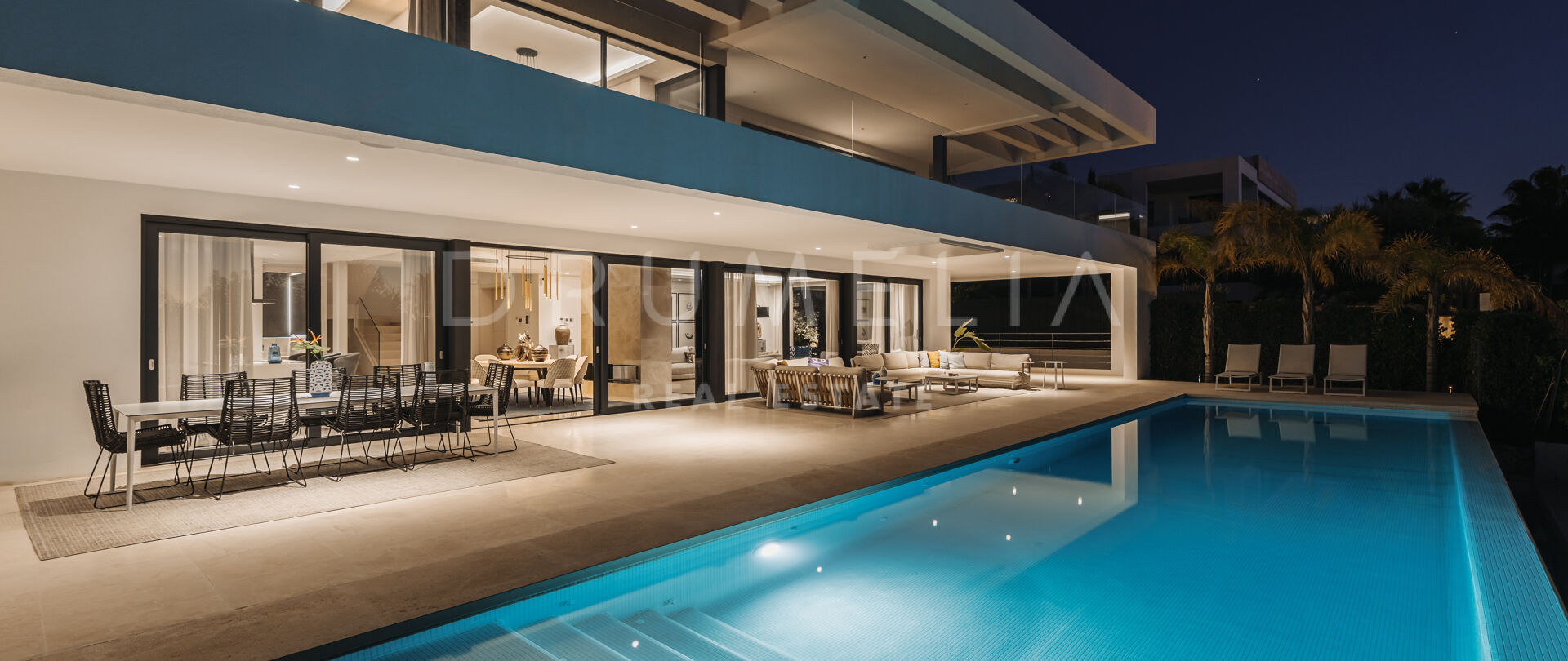 Luxueuse villa moderne avec vue sur les montagnes dans le prestigieux Los Olivos, Haza del Conde, Nueva Andalucía