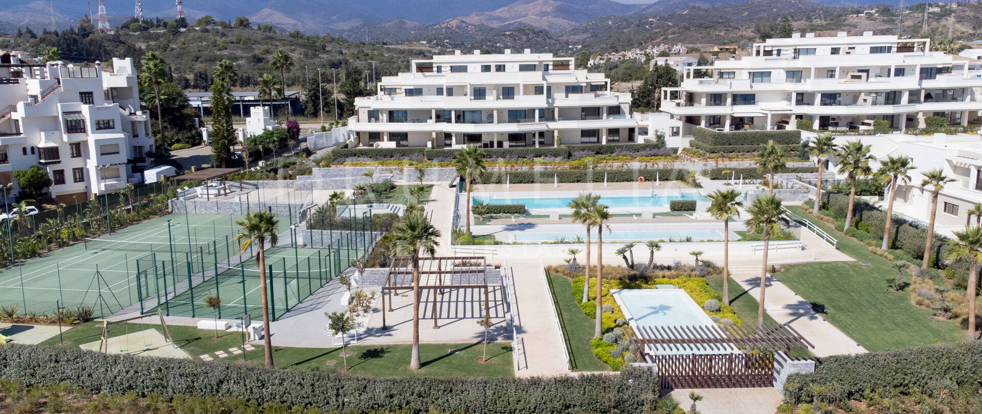 Appartement neuf, lumineux et moderne en bord de mer, Nouveau Golden Mile d'Estepona