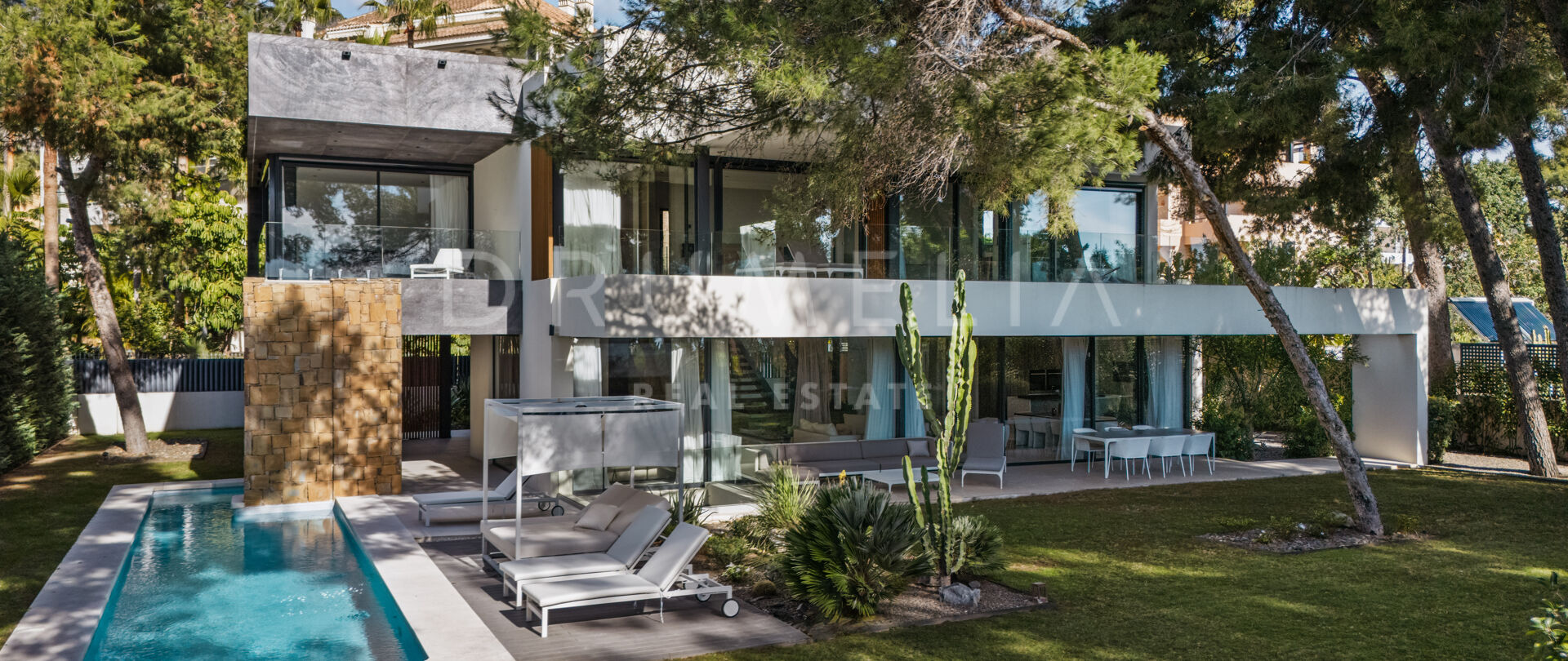 Enastående modern villa i Rocio de Nagüeles, Marbella Golden Mile