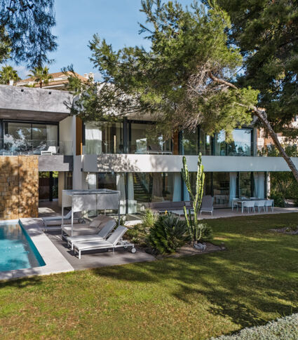 Excepcional Villa moderna en Rocio de Nagüeles, Milla de Oro de Marbella