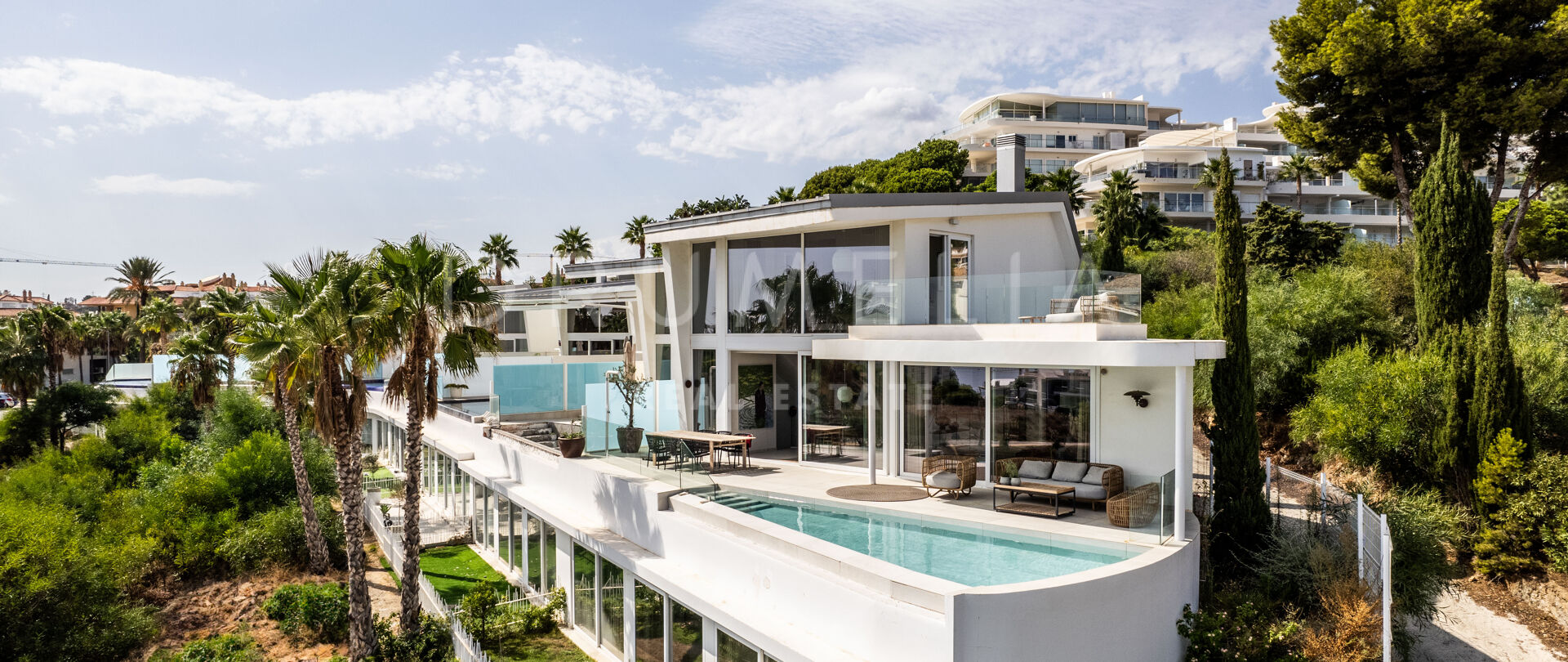 Schöne moderne Luxusvilla mit Panoramablick in Reserva del Higuerón, Benalmadena