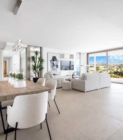 New luxury modern apartment with sea panorama in iconic complex The View, Benahavis