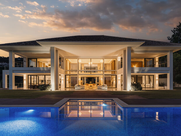 Villa Shiro: Truly Breath-taking Modern Mansion with Wow-Factor in High-End La Zagaleta, Benahavis