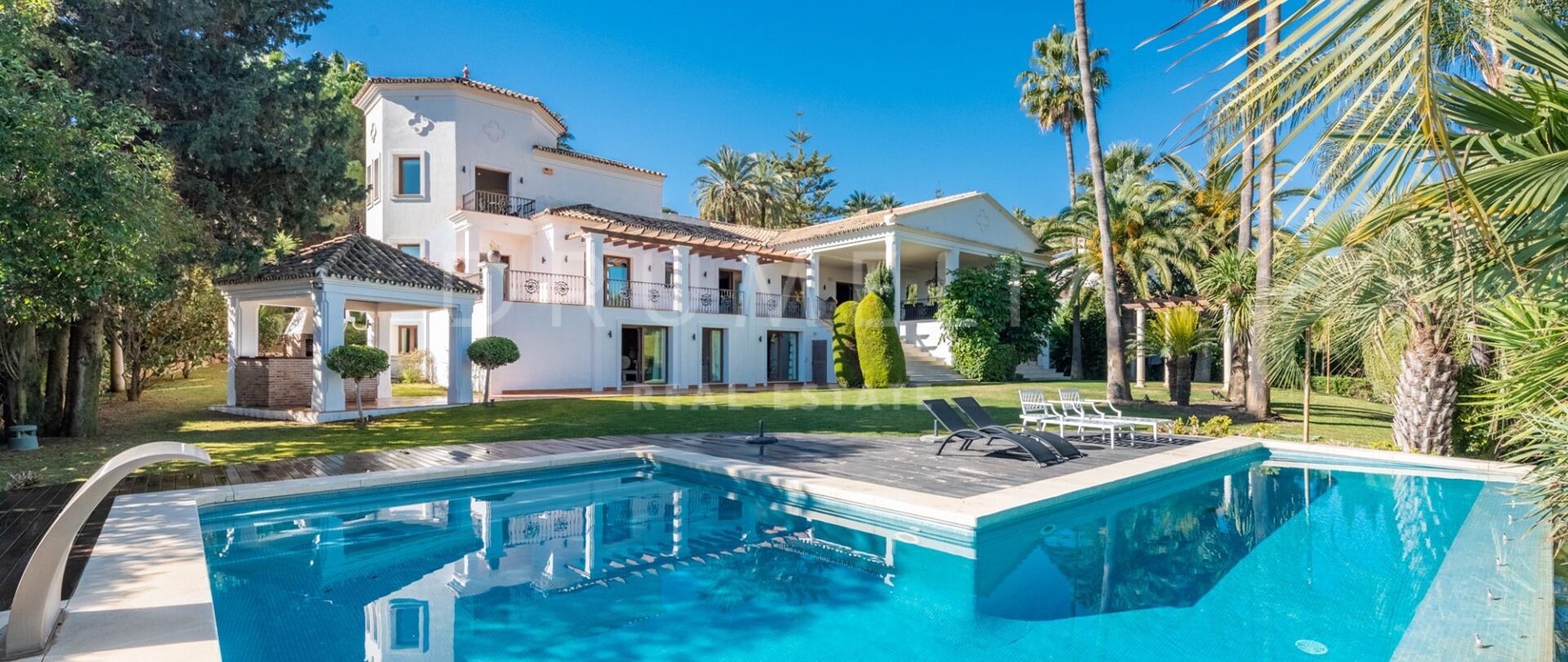 Beautifully renovated luxury villa in modern classic style, Las Brisas, Nueva Andalucía, Marbella