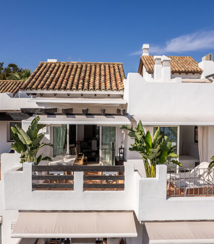 Exquisites Luxus-Apartment in erster Strandlinie mit Meerblick im Resort Alcazaba Beach, Estepona