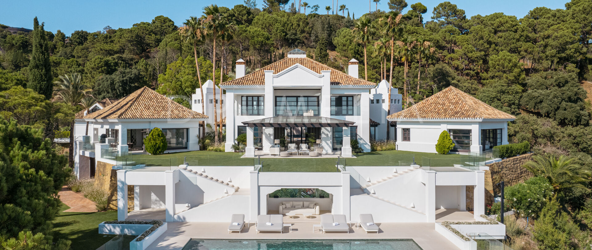 Casa Magda - Sofisticada mansión nueva y moderna con vistas panorámicas y lujosas comodidades, La Zagaleta, Benahavís