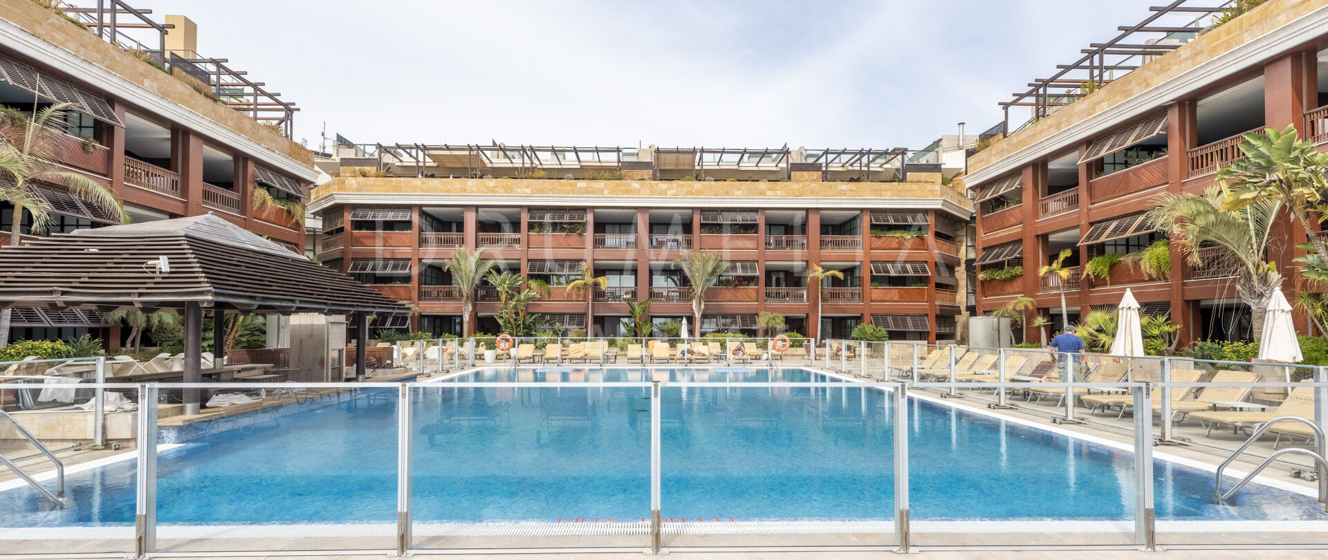 Leilighet for salg i Guadalpin Banus, Marbella - Puerto Banus