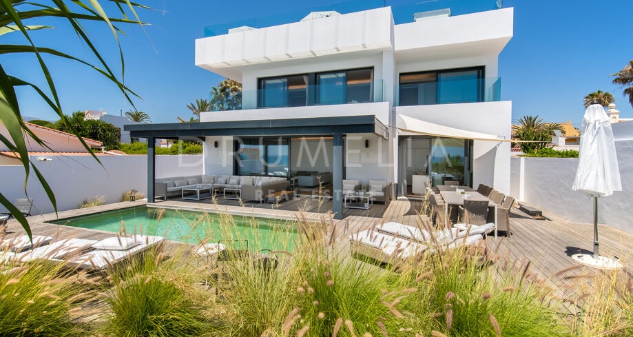 New Stunning Frontline Beach Modern Luxury House, Costabella, Marbella East