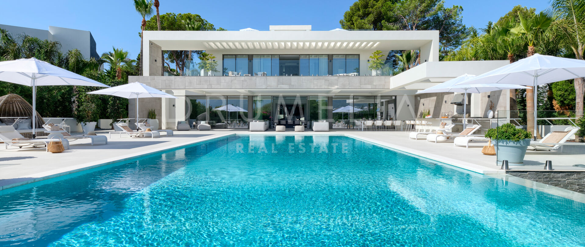 La Villa - New Stylish Frontline Golf Modern Luxury House in Nueva Andalucía, Marbella