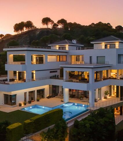 Роскошная современная вилла в Ла Ресерва де Алькускуз, Бенахавис