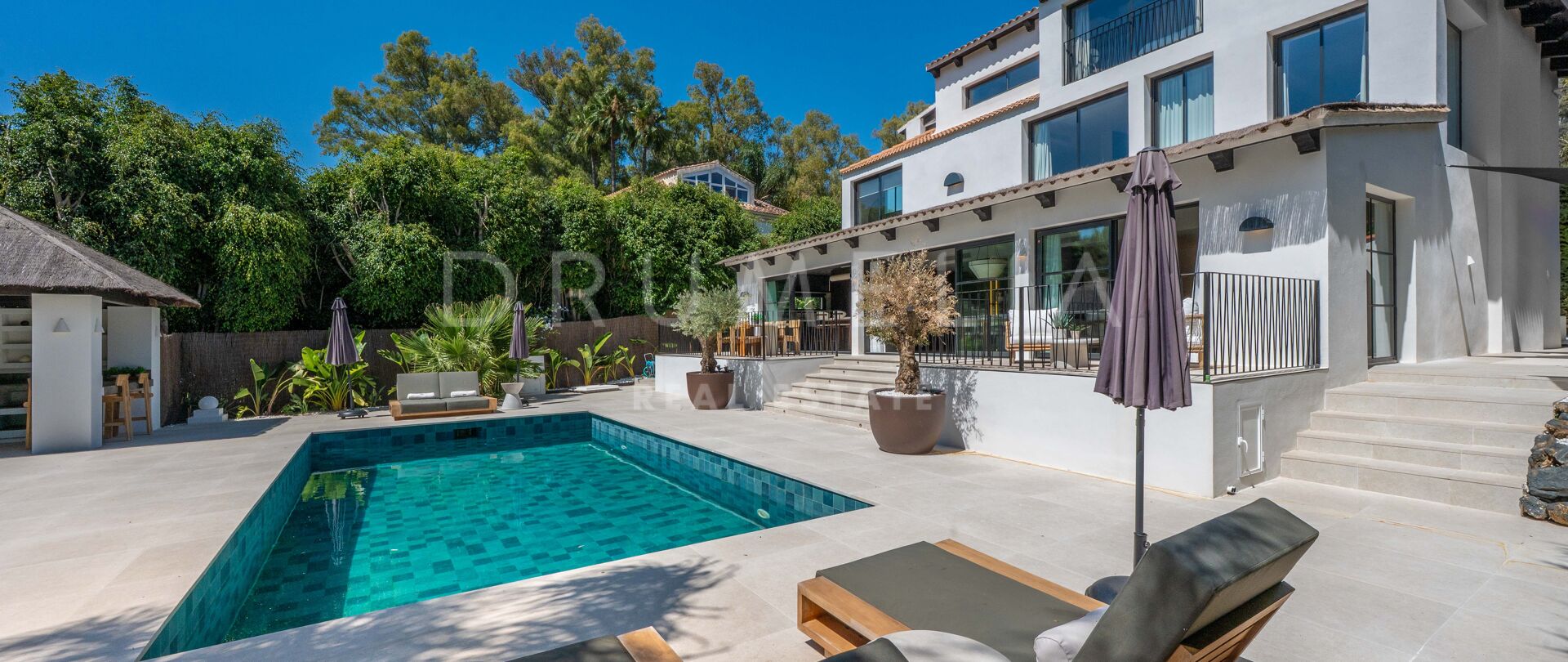 Luxury Renovated Villa with Andalusian Charm Just Minutes from Puerto Banús