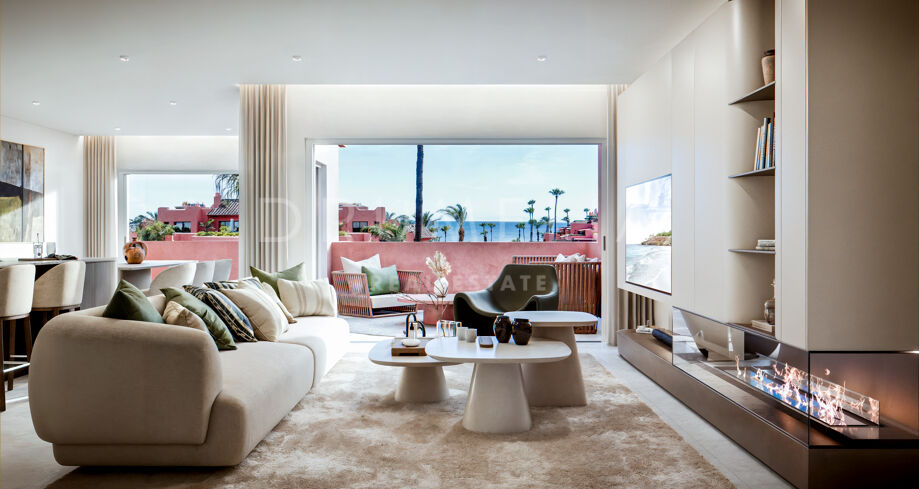 Beachfront luxury penthouse in Cabo Bermejo with tropical gardens, gym, and fine dining.