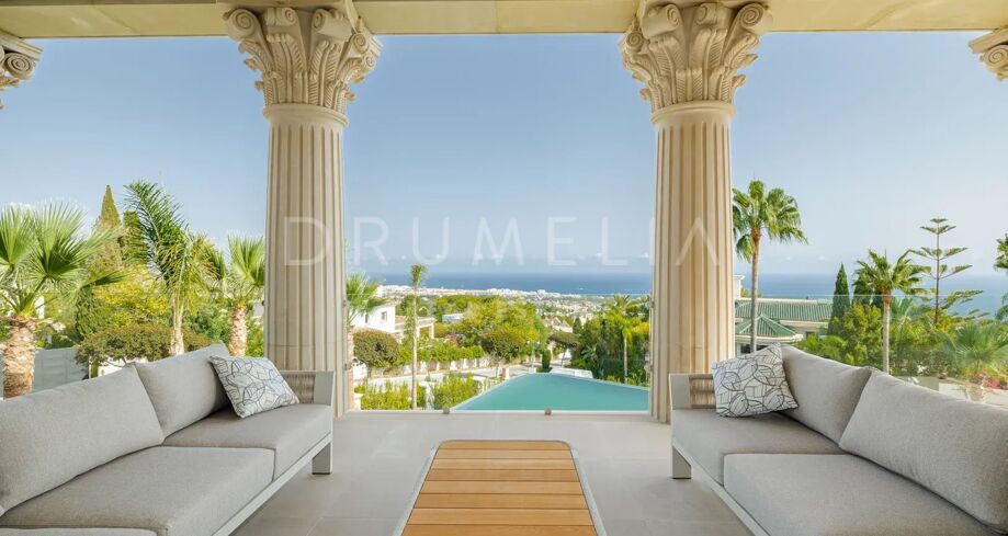 Mansión Palaciega Contemporánea con Vistas Panorámicas en Sierra Blanca, Marbella