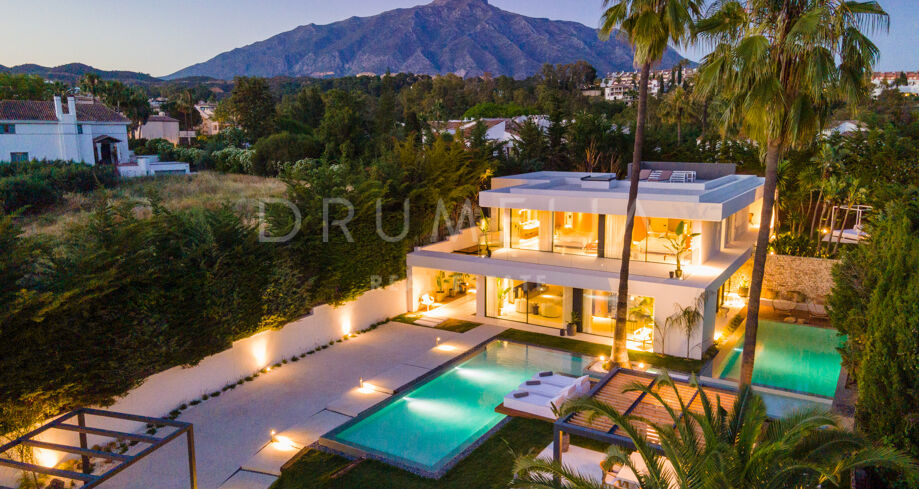 Hedendaags luxueus wonen in het hart van Nueva Andalucía