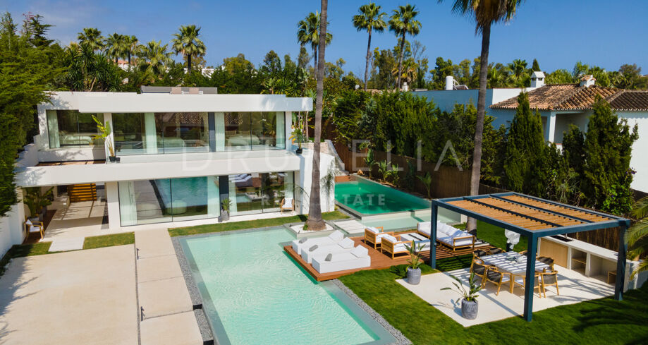 Hedendaags luxueus wonen in het hart van Nueva Andalucía