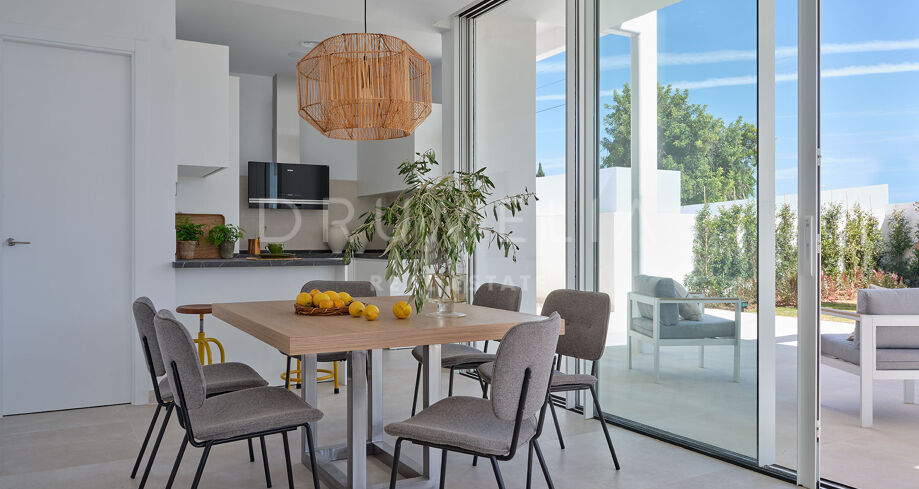 New Modern Luxury House with Stunning Sea Views in Marbella