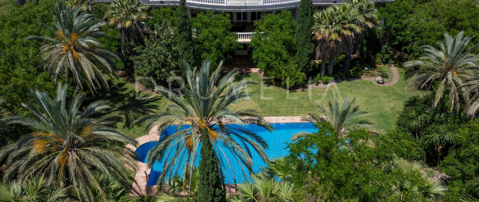 A timeless masterpiece of neoclassical elegance in Marbella