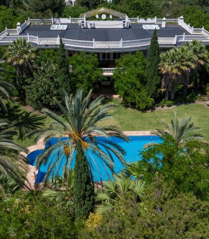 A timeless masterpiece of neoclassical elegance in Marbella