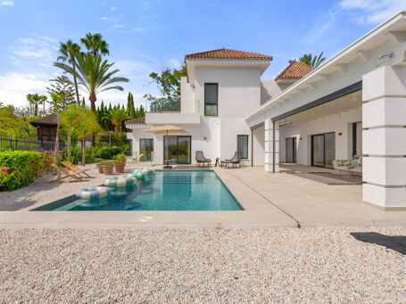 Raffinierte moderne Villa im Las Lomas del Marbella Club