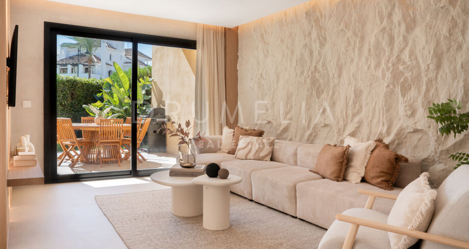 Town House for sale in Azalea Beach, Marbella - Puerto Banus