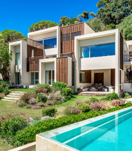 Modern Villa with Panoramic Views in El Madroñal, Benahavís