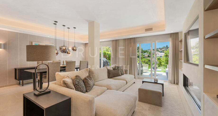 Moderne rekkehus med 3 soverom i La Quinta Hills med takterrasse og utsikt