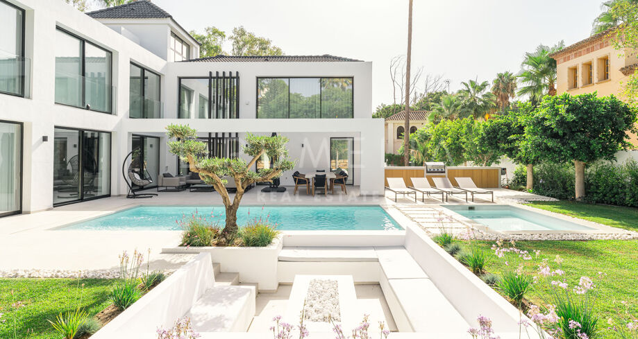 Moderne villa i Nueva Andalucía