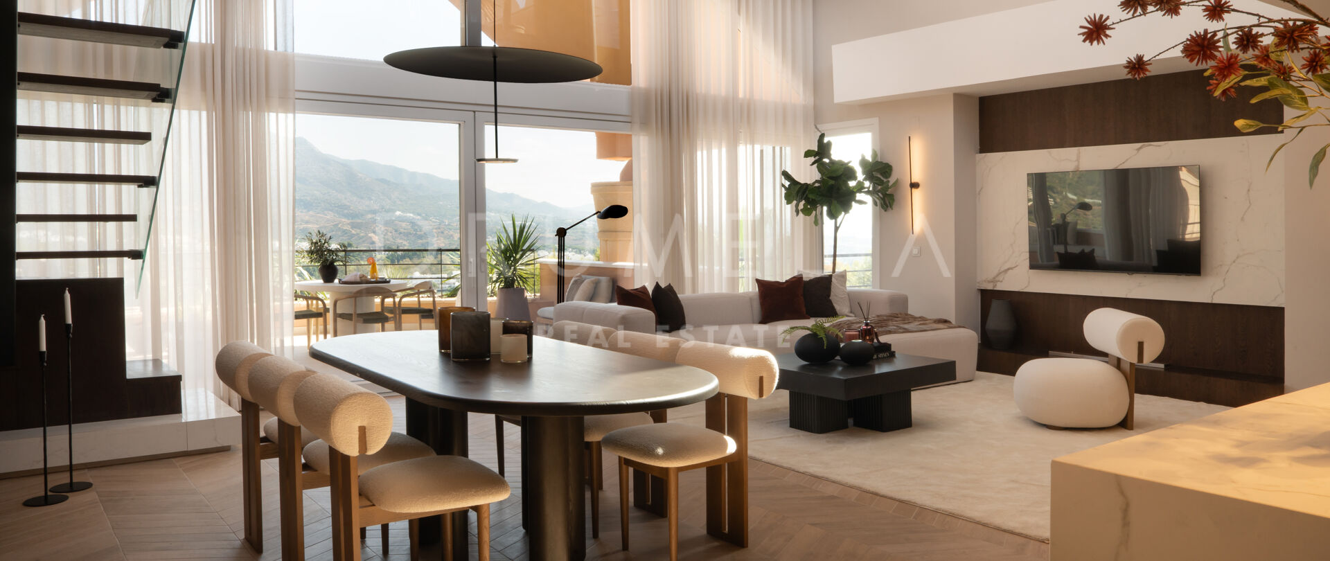 Komplett renoviertes Penthouse mit privatem Dachpool in Marbella