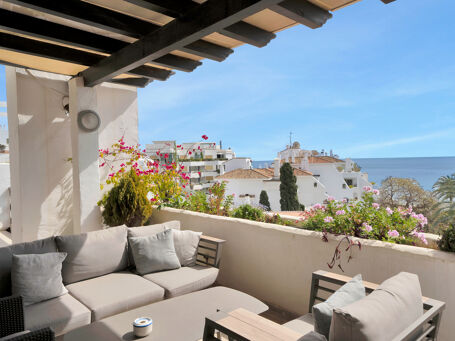 Apartament na plaży z widokiem na morze w Coral Beach, Golden Mile