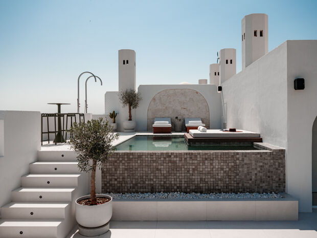 Duplex-Penthouse mit privatem Pool und Panoramablick auf das Meer in Jardines Colgantes, Golden Mile