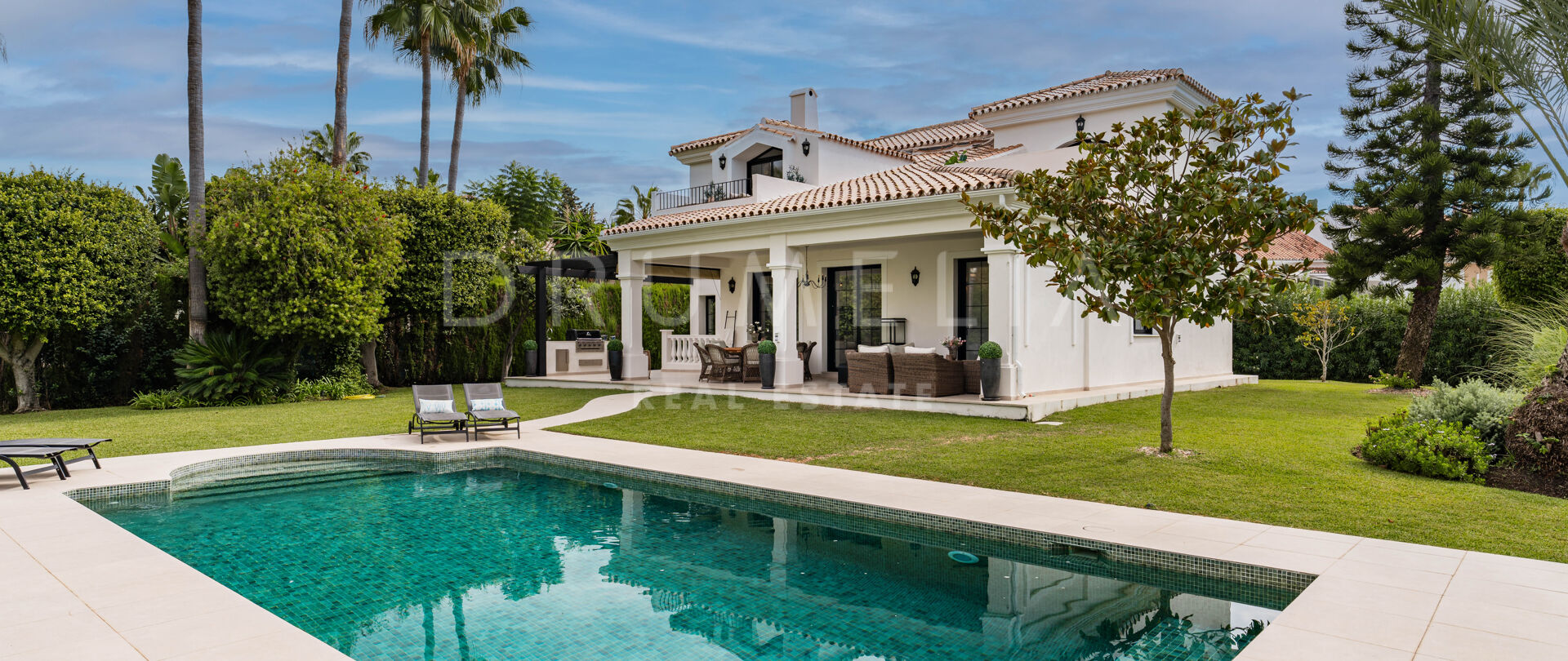 Elegancka nowoczesna willa z nowoczesnymi udogodnieniami w Monte Biarritz, Estepona Wschód