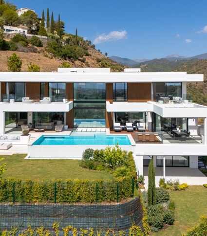 Lyxvilla med Inomhuspool i La Quinta, Benahavís