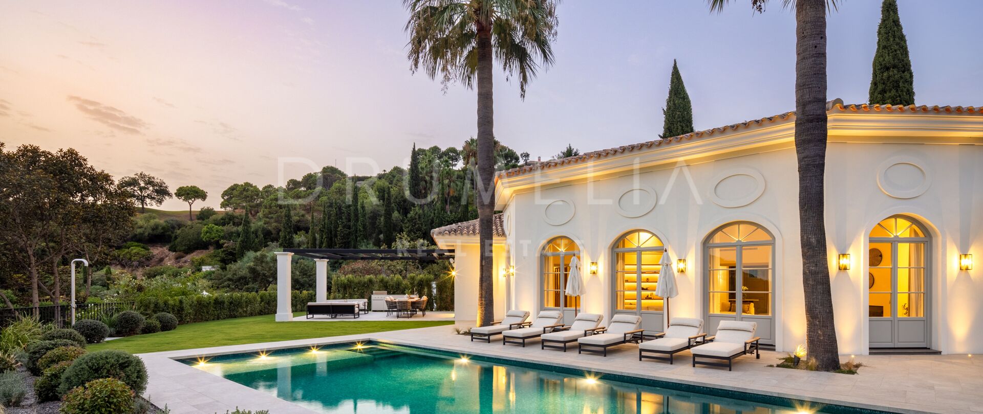 Современная вилла с видом на горы в La Zagaleta, Бенахавис