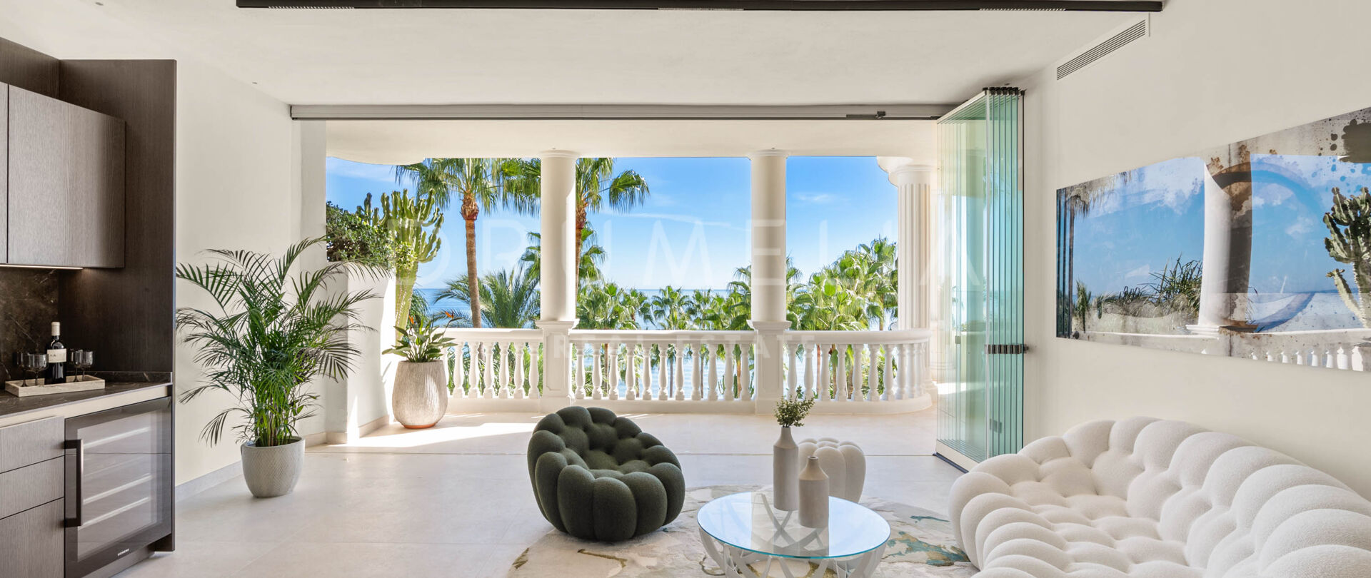 Strandappartement met Panoramisch Terras in Las Dunas Park, Estepona