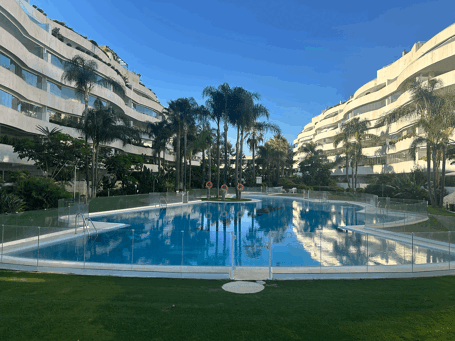 Sofisticado apartamento en planta baja en El Embrujo Marbella
