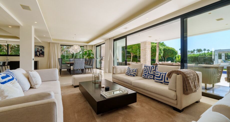 Elegant contemporary home in Nueva Andalucía