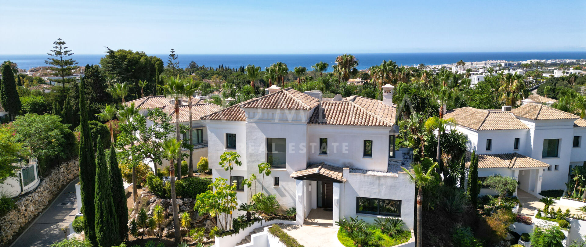 Elegant Villa in Las Lomas de Magna Marbella