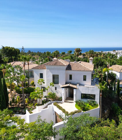Elegant Villa in Las Lomas de Magna Marbella