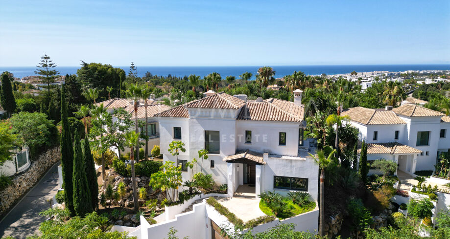 Elegant villa i Las Lomas de Magna Marbella
