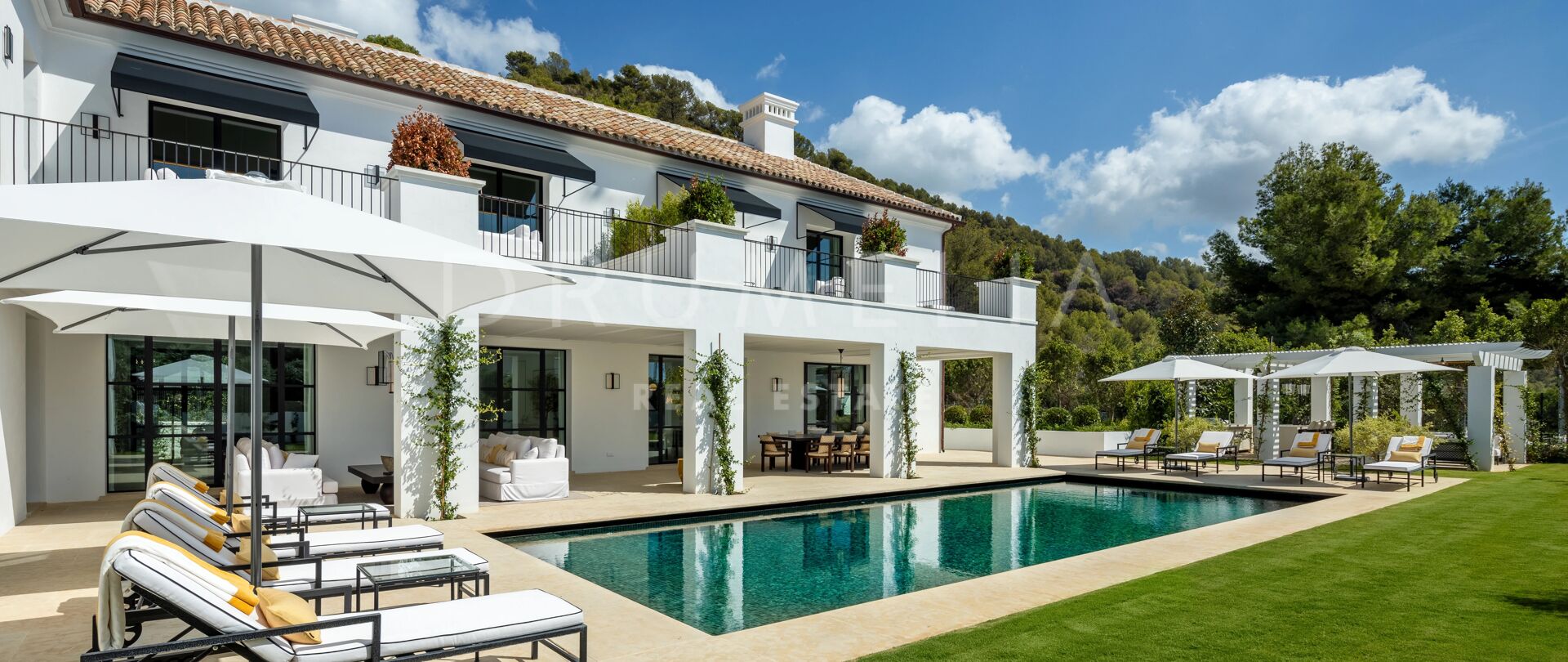 Architectural masterpiece of serenity in Cascada de Camoján, Marbella