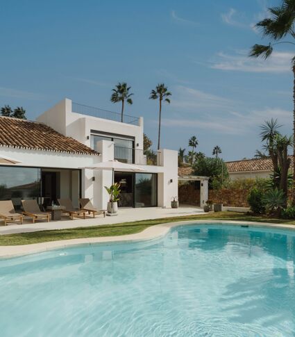 Elegant Villa with Golf Views in Nueva Andalucía, Marbella