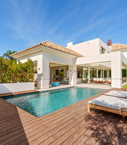 Villa contemporaine élégante à Linda Vista Baja, San Pedro de Alcántara