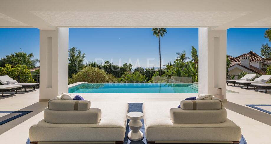 Villa contemporánea con vistas al mar en Sierra Blanca, Marbella