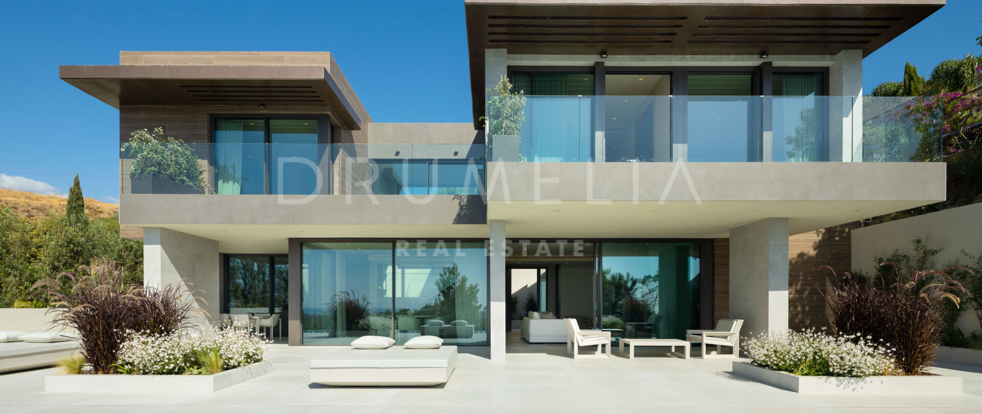 Современная вилла с видом на море в Los Flamingos, Benahavís